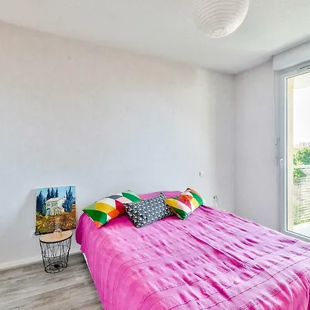 Two-room With Terrace *patte D'oie* *